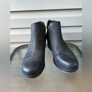 Sorel Women's Evie Pull-On Boot Black Sz 10.5